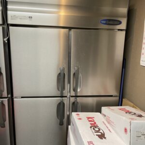 小郡市で飲食店店舗閉鎖に伴い業務用冷蔵庫処分