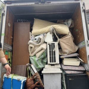 太宰府市で戸建てのリフォーム前に残置物処分